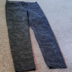 Women's  Washed Out Style Stretch Camouflage Pants